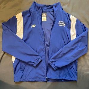New balance windbreaker